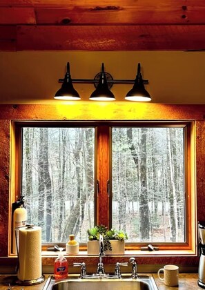 Interior - The Great Escape! (Wardsboro)