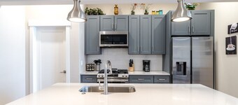 Eagle`s Nest on Grand Ave