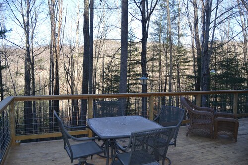 Locust Flats -  PET-FRIENDLY MOUNTAIN  Cabin =  Decks-Views-Firepit