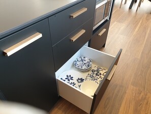 Interior - Richmond - Close to Washbourn Gardens - Brand New Fully Equipped Home (Richmond)