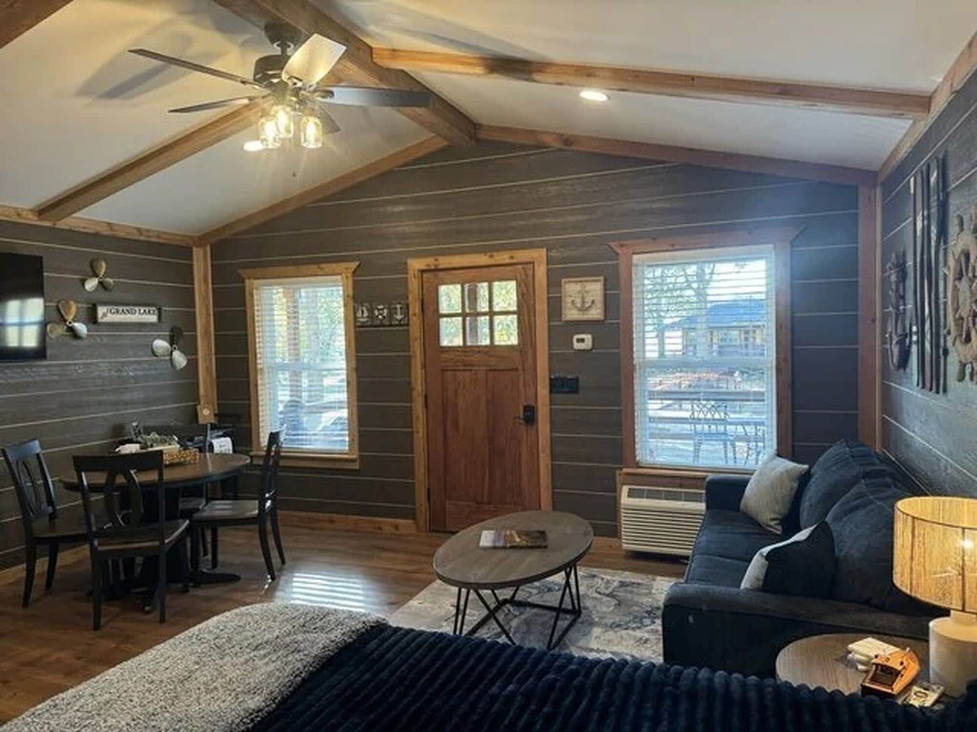 リビング エリア