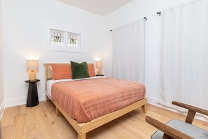 3 Schlafzimmer, Reisekinderbett, kostenloses WLAN, Bettwäsche