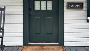 Unclassified image, 5 of 41, button - 3bedroom/2bath home with Private Pool! Downtown St Augustine, quiet and walkable (St. Augustine)