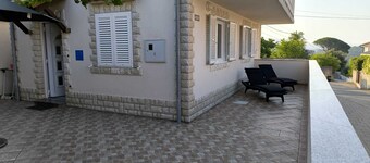 Detached holiday house Grubelic , 2 bedrooms 3 bathrooms, island of Rab, Palit