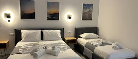 Basic-Dreibettzimmer | 1 Schlafzimmer, Bügeleisen/Bügelbrett, kostenloses WLAN