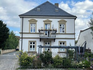 Exterior - Living at the Lower Castle  (Bischberg)