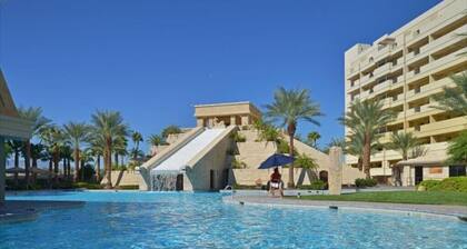 Cozy resort in vibrant Las Vegas with AC, WiFi, fitness room