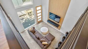 Televisión y estéreo