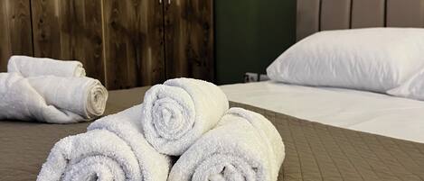 2 chambres, bureau, fer et planche à repasser, Wi-Fi