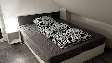 3 chambres, bureau, lit parapluie, Wi-Fi