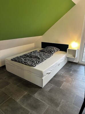 3 dormitorios, escritorio, cuna de viaje y wifi