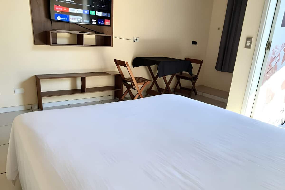 Wi-Fi gratuit, draps fournis
