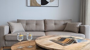 TV - SUNSET CLIFFS WoW apartment (Benidorm)