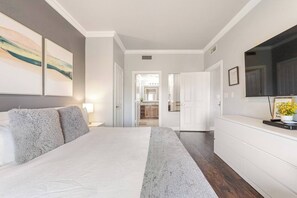 3 bedrooms, iron/ironing board, travel crib, WiFi - Charming 3-bedroom condo with AC, WiFi in enchanting Kissimmee (Kissimmee)