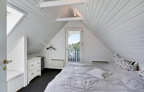 2 Schlafzimmer, Reisekinderbett, kostenloses WLAN