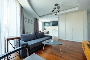 Lägenhet Comfort - 1 sovrum | Vardagsrum | Smart-tv och datorskärmar