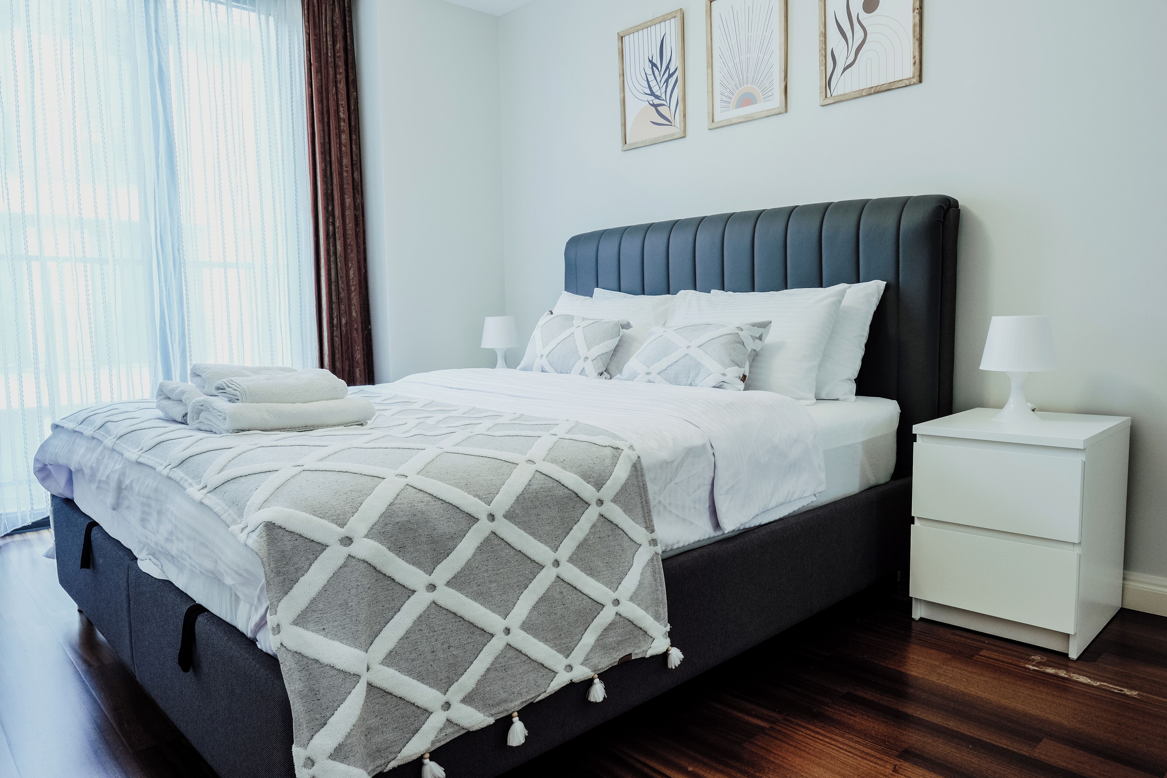 Egyptian cotton sheets, premium bedding, individually decorated