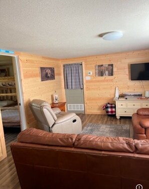 Interior - Cozy 2-bedroom cabin near endless trails. Family and pet friendly. Fire pit & AC (Rudyard)