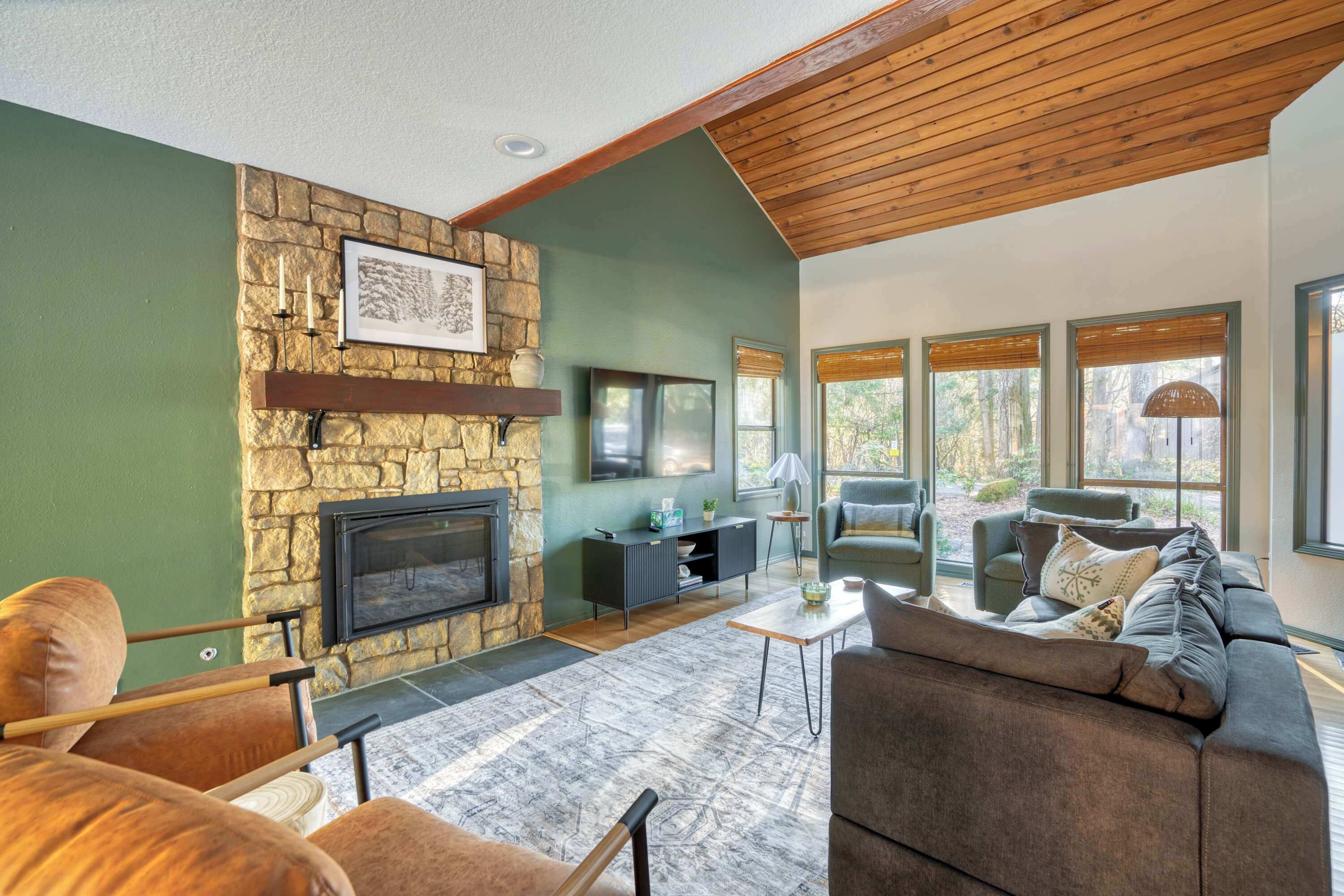 电视、电子游戏、办公室