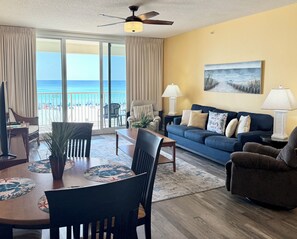 Smart-tv, tafelvoetbal en een tafeltennistafel