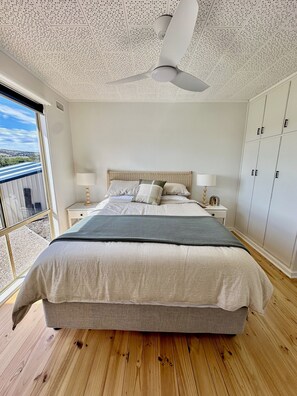 4 soverom, wi-fi (inkludert) og sengetøy