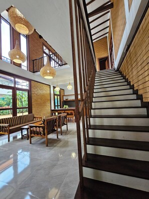 Interior - Seagulls Garden -450 m to beach & Free* Utility (Hikkaduwa)