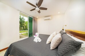 2 bedrooms, desk, iron/ironing board, WiFi
