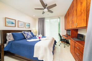 2 bedrooms, desk, iron/ironing board, WiFi