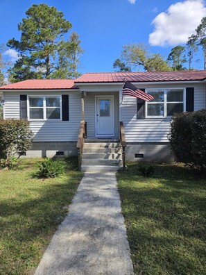 Exterior detail - Peace and Comfort in this charming home in Live Oak, Florida (Live Oak)