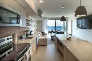 Dishwasher, coffee/tea maker