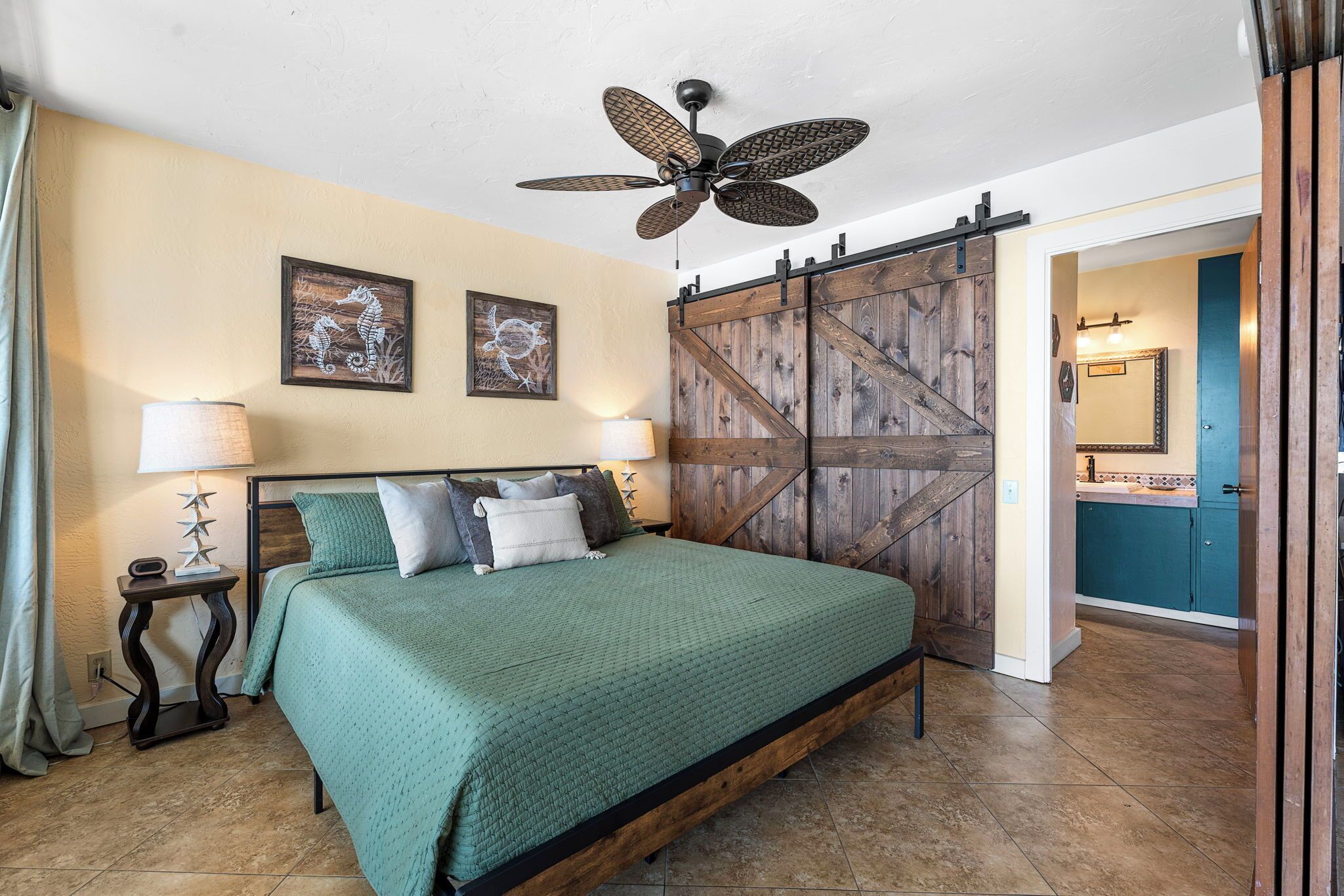 2 bedrooms, desk, iron/ironing board, travel crib