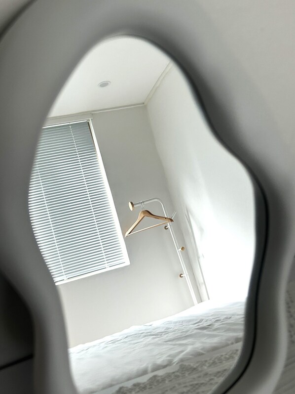 Individually decorated, individually furnished, free WiFi