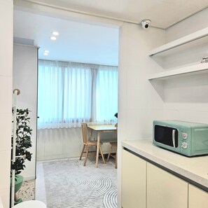 ห้องแฟมิลี่ | เครื่องนอนระดับพรีเมียม, เตียงเมมโมรีโฟม, ห้องพักตกแต่งอย่างมีเอกลักษณ์