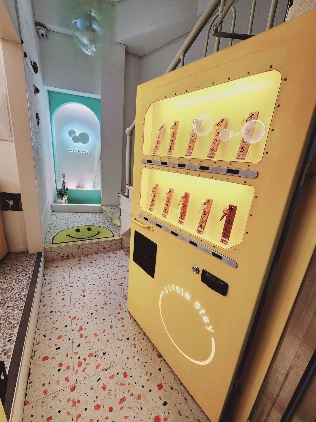 بديكورات فريدة لكل غرفة وطراز فريد لكل وحدة وواي فاي مجانًا