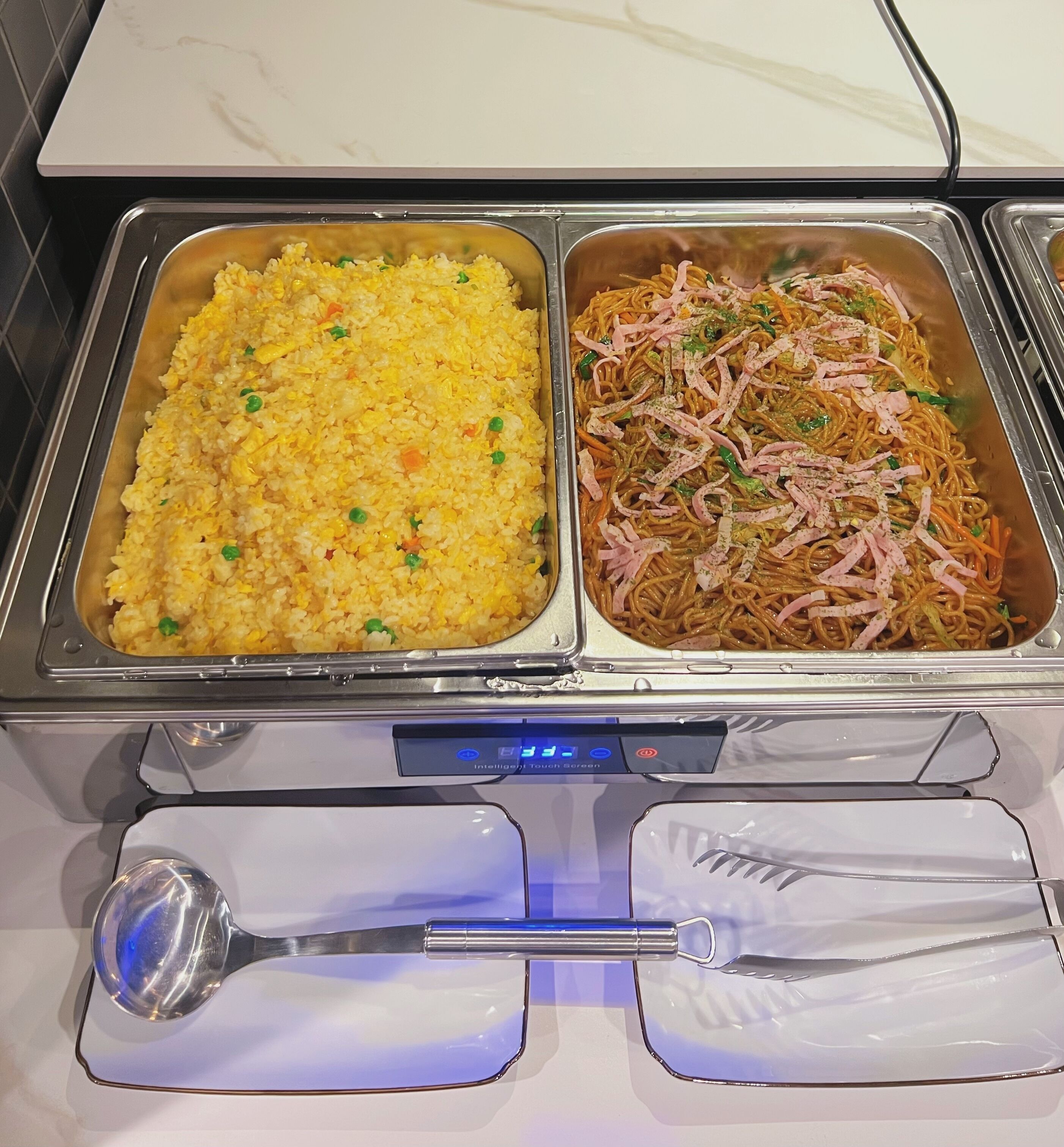 朝食ビュッフェ