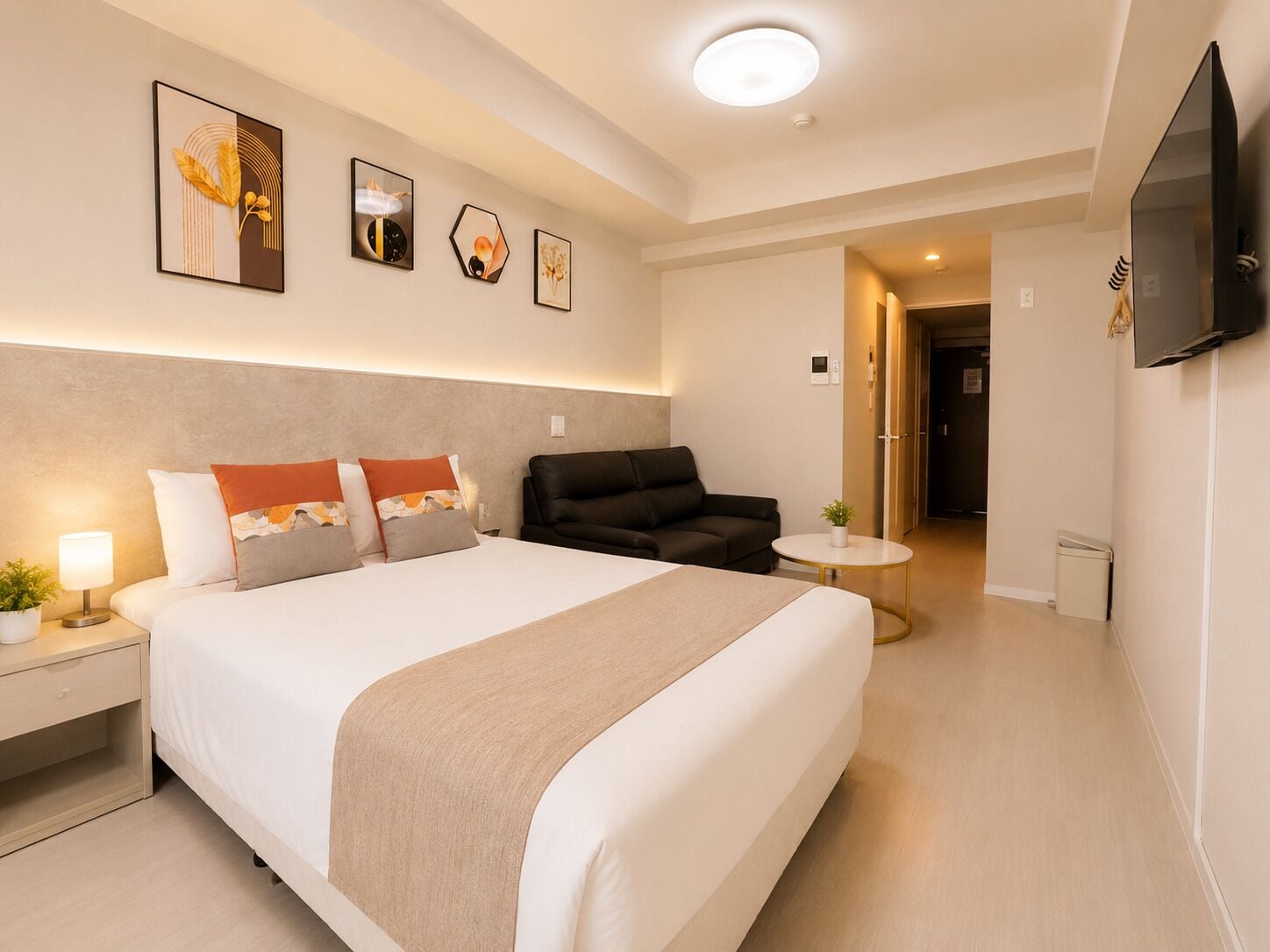 Ropa de cama de alta calidad y escritorio 