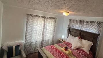 3 bedrooms, WiFi, bed sheets