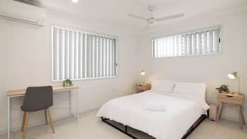 Deluxe Apartment | 1 間臥室、書桌、筆電工作空間、熨斗/熨衣板