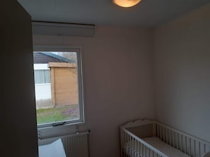 2 habitaciones y muebles diferentes