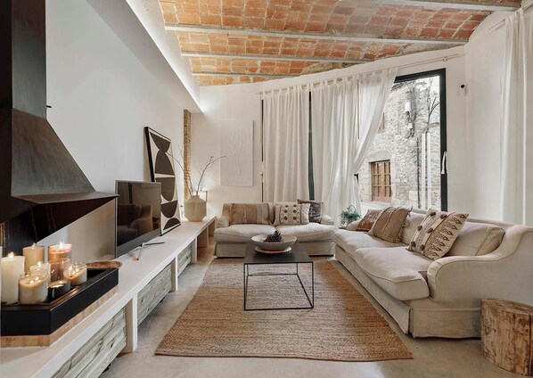 House | Living room