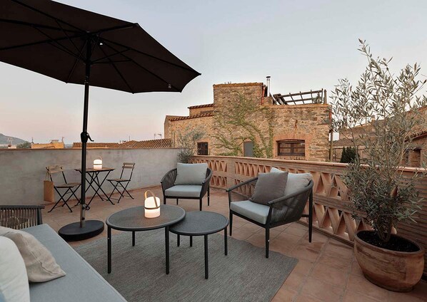 House | Balcony
