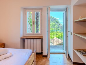 4 bedrooms, Internet