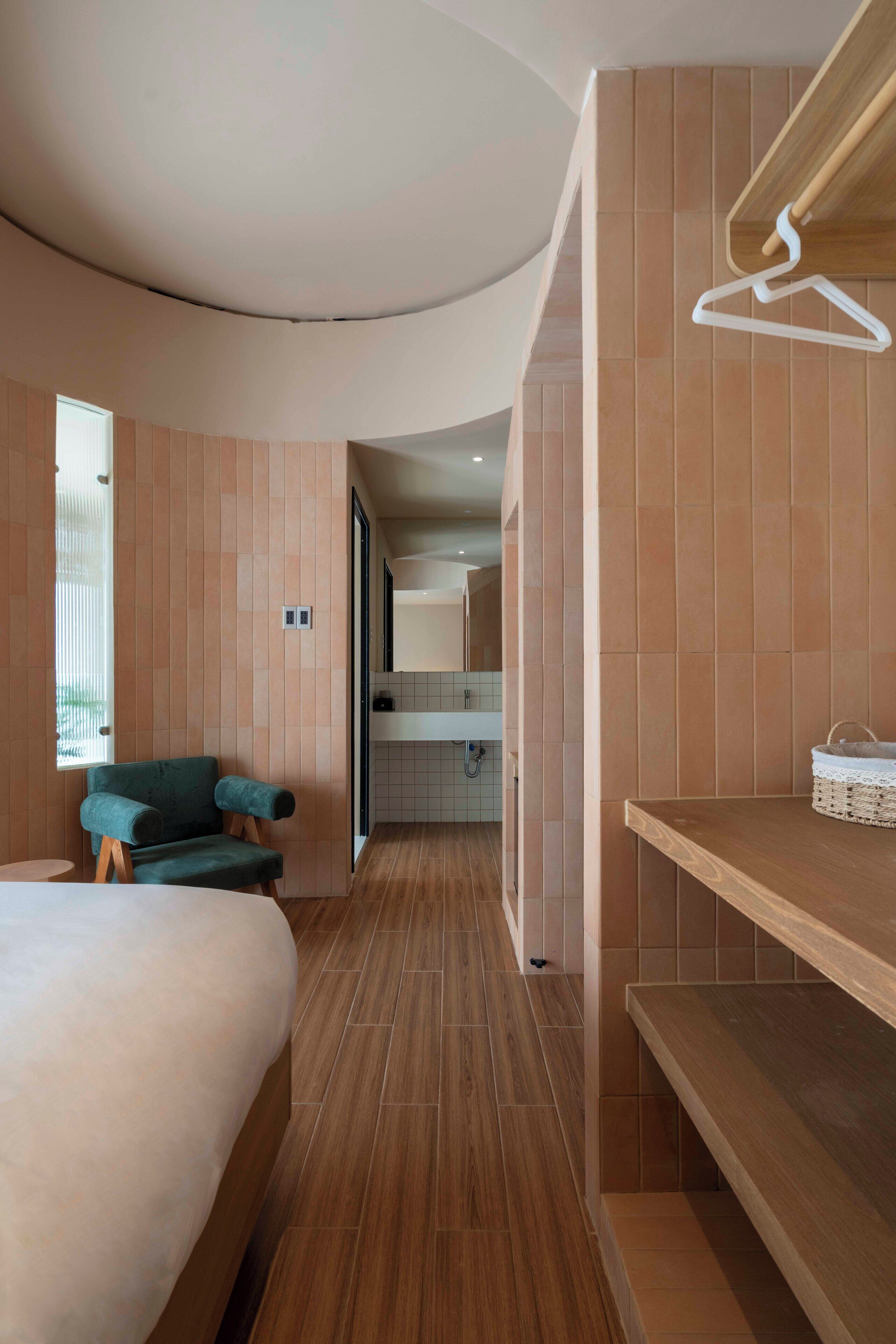 Junior Double Room, Balcony, City View | Hypo-allergenic bedding, free minibar, desk, laptop workspace