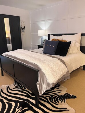 1 bedroom, iron/ironing board, free WiFi, bed sheets