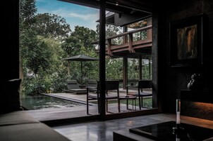 Three Bedroom Pool Villa - Renjana (with free airport transfer) | 1 dormitorio, minibar con artículos gratuitos, caja fuerte