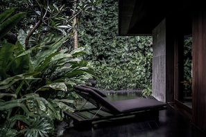 Vila, 1 quarto, piscina particular (Mana) | 1 quarto, cofres nos quartos, ferros/tábuas de passar roupa