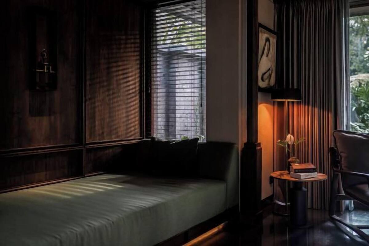 1 bedroom, free minibar, in-room safe, iron/ironing board