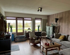 House | Living room