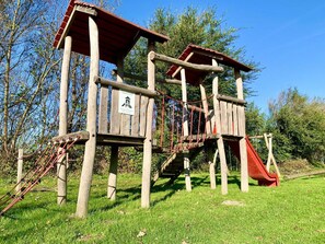 House | Garden - Renovated Bungalow With Garden (Sint Maartensvlotbrug)