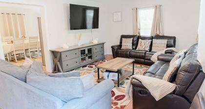 Harbor ViewCharming 3-bedroom house in delightful Acadia Area AC, WiFi